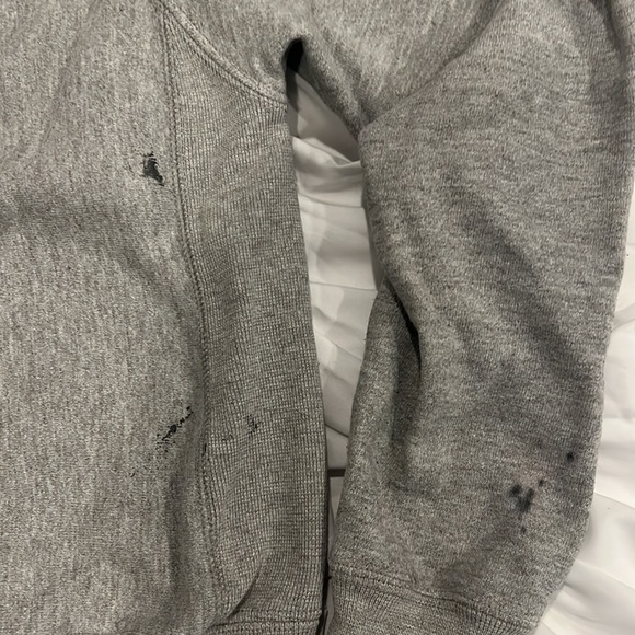 (2/$20) Grey Champion sweatshirt - XS - Picture 4 of 4